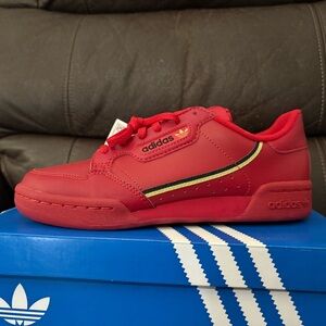 Adidas Red and Gold Sneakers continental 80 brand new in box 5 youth or 6 womens